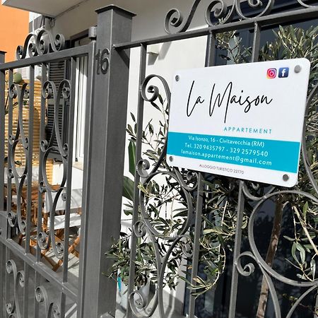La Maison Appartement - A 200M Dal Porto Civitavecchia Exteriör bild