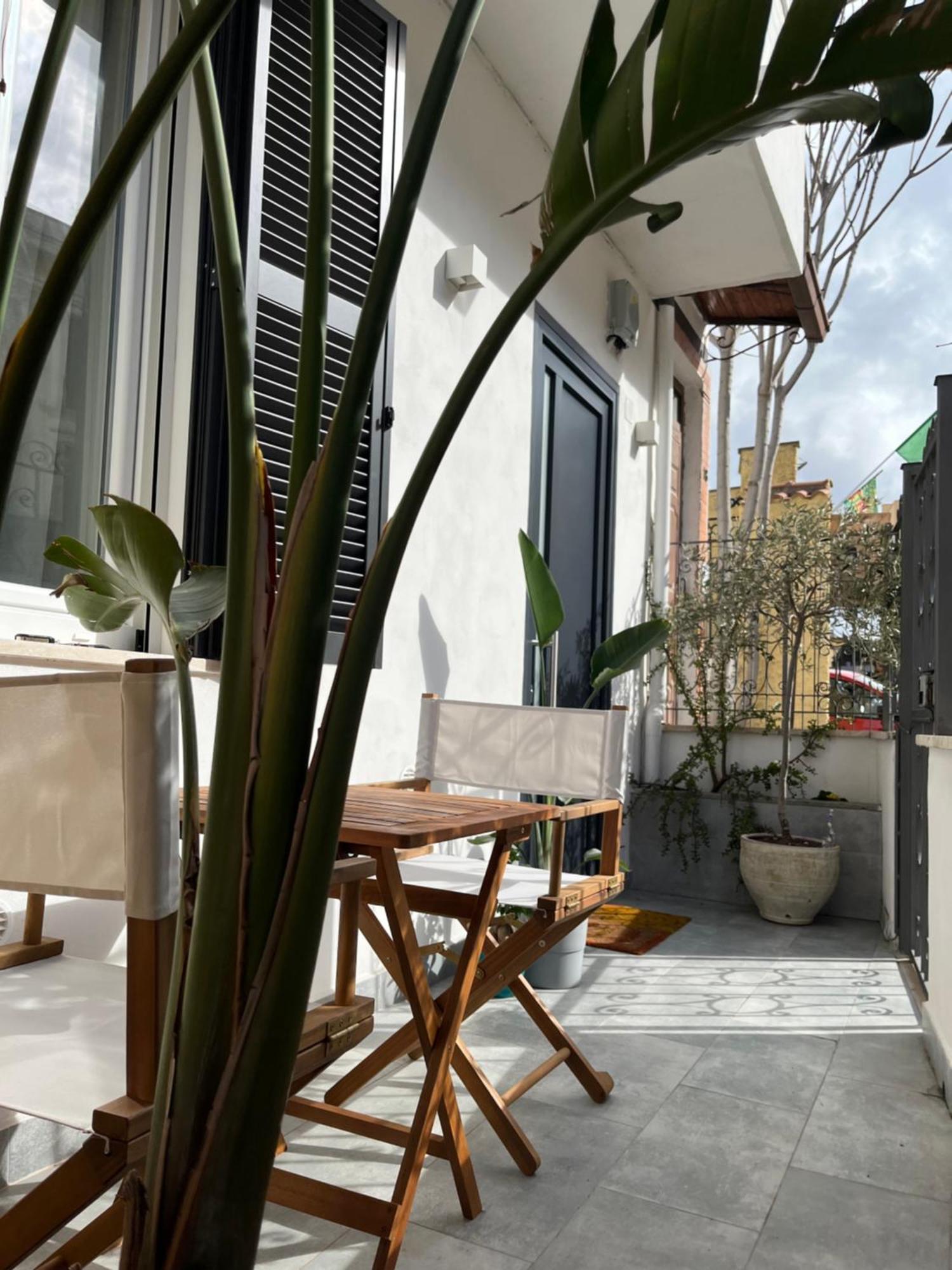La Maison Appartement - A 200M Dal Porto Civitavecchia Exteriör bild